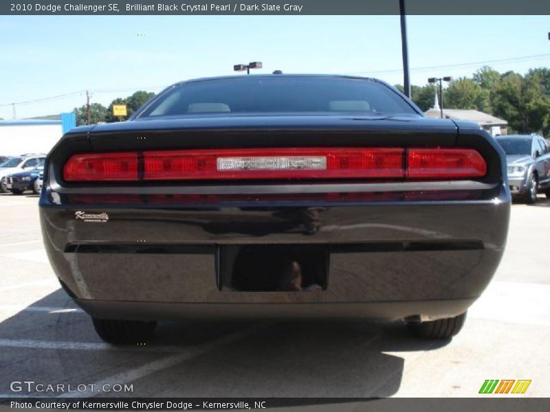 Brilliant Black Crystal Pearl / Dark Slate Gray 2010 Dodge Challenger SE