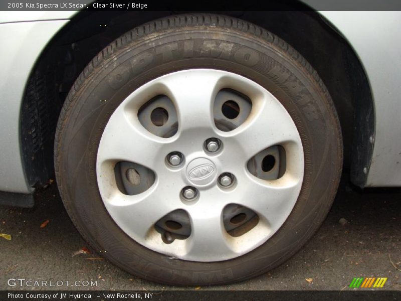 Clear Silver / Beige 2005 Kia Spectra LX Sedan
