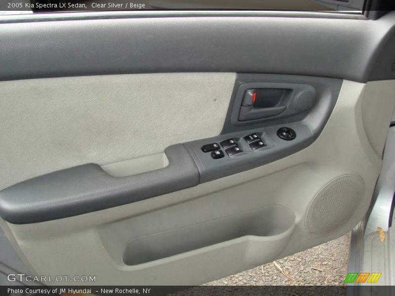 Clear Silver / Beige 2005 Kia Spectra LX Sedan