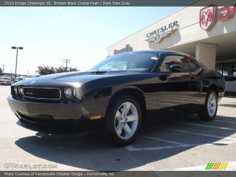 Brilliant Black Crystal Pearl / Dark Slate Gray 2010 Dodge Challenger SE