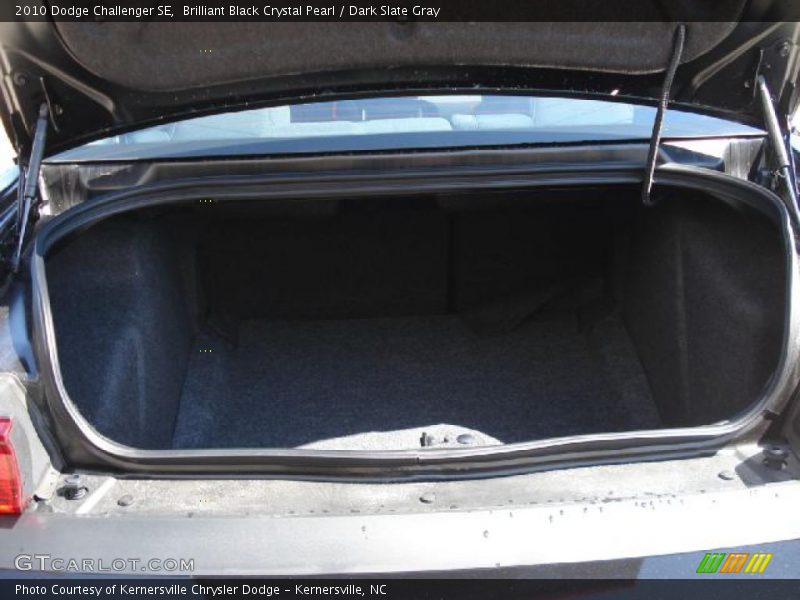 Brilliant Black Crystal Pearl / Dark Slate Gray 2010 Dodge Challenger SE
