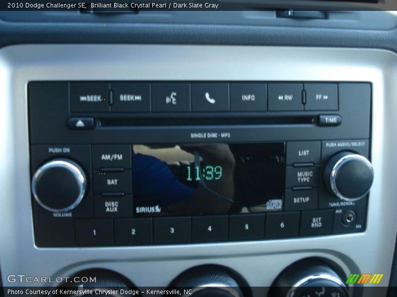 Brilliant Black Crystal Pearl / Dark Slate Gray 2010 Dodge Challenger SE
