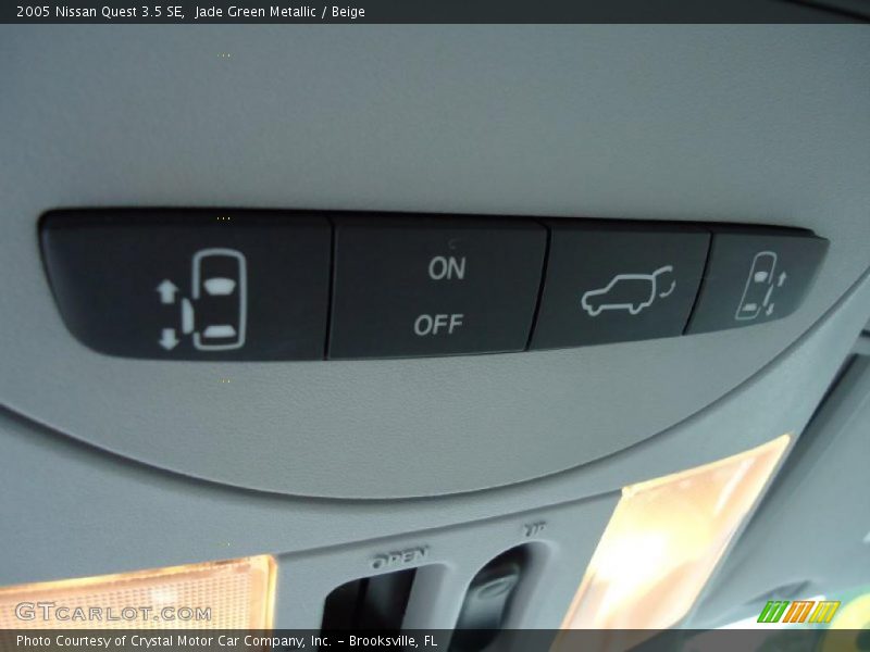 Jade Green Metallic / Beige 2005 Nissan Quest 3.5 SE