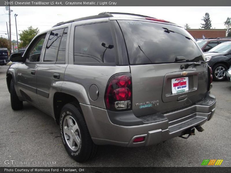 Graystone Metallic / Light Gray 2005 Chevrolet TrailBlazer LS 4x4