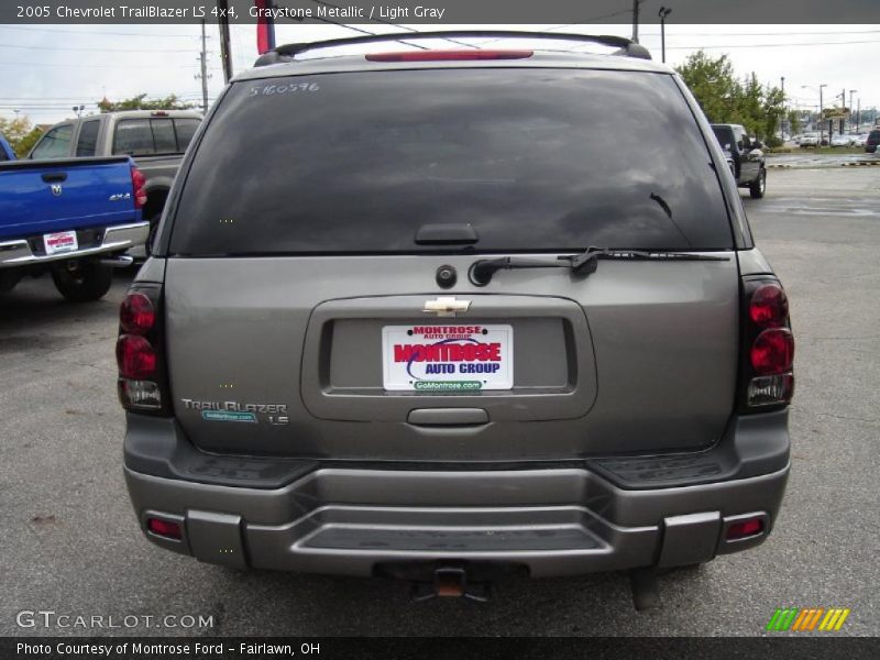 Graystone Metallic / Light Gray 2005 Chevrolet TrailBlazer LS 4x4