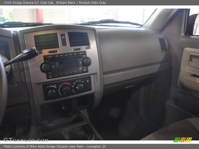 Brilliant Black / Medium Slate Gray 2006 Dodge Dakota SLT Club Cab