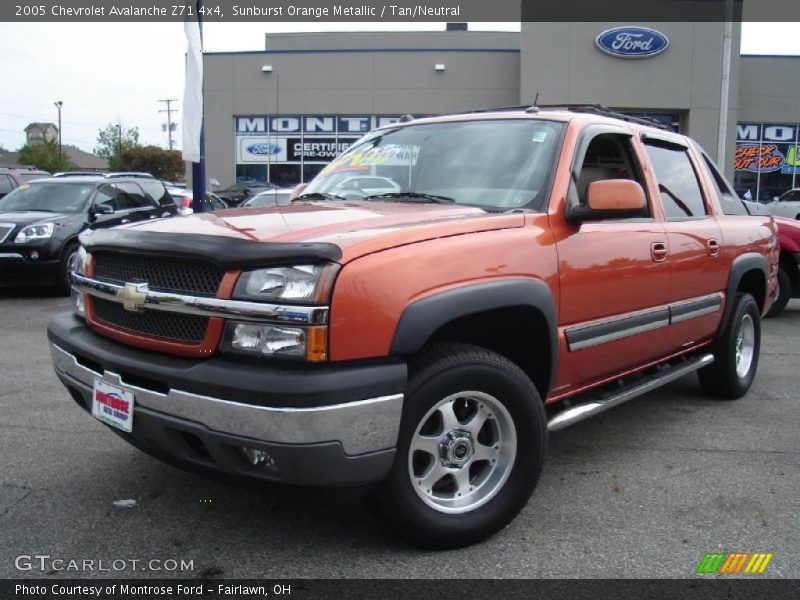 Sunburst Orange Metallic / Tan/Neutral 2005 Chevrolet Avalanche Z71 4x4