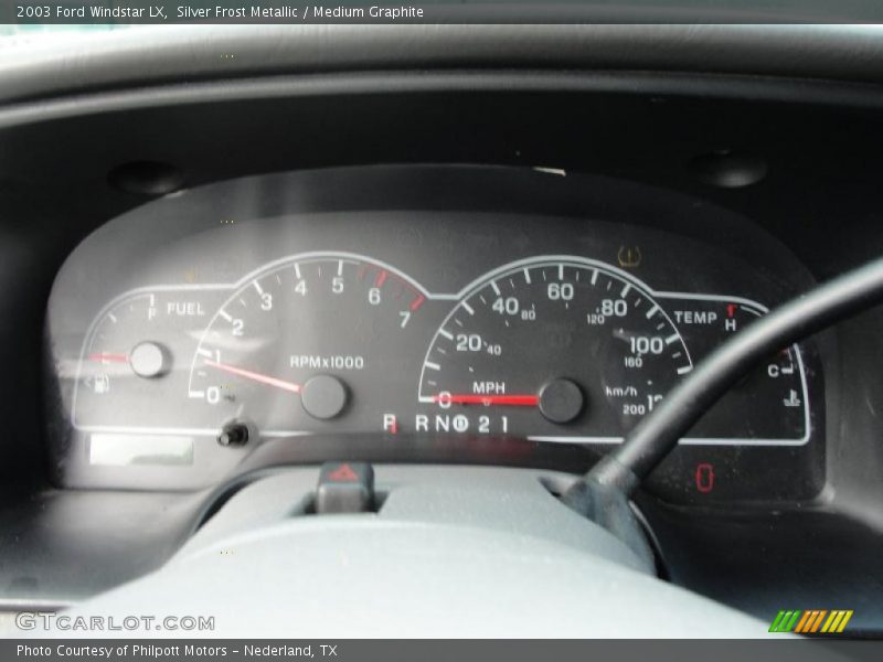 Silver Frost Metallic / Medium Graphite 2003 Ford Windstar LX