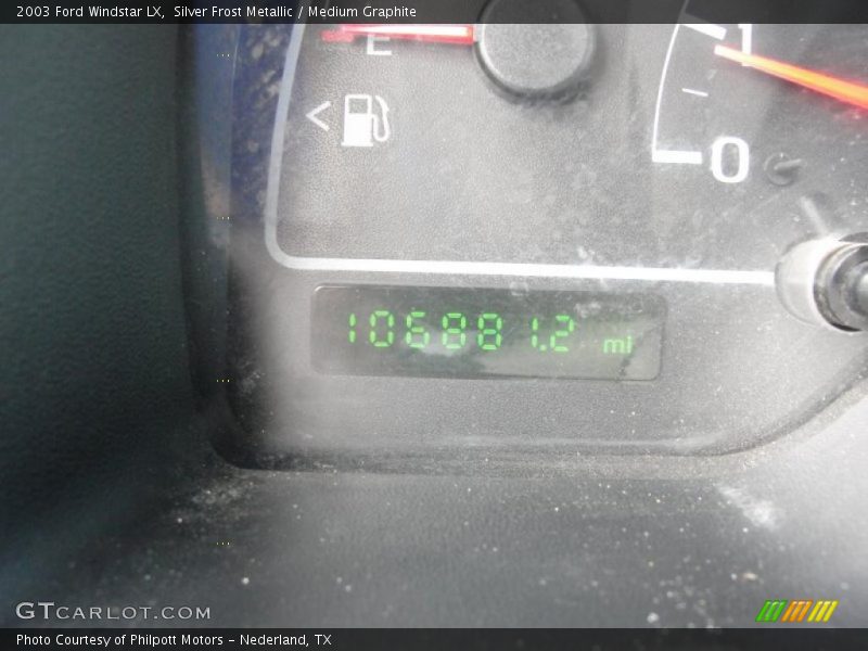 Silver Frost Metallic / Medium Graphite 2003 Ford Windstar LX