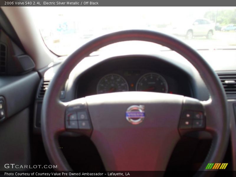 Electric Silver Metallic / Off Black 2006 Volvo S40 2.4i