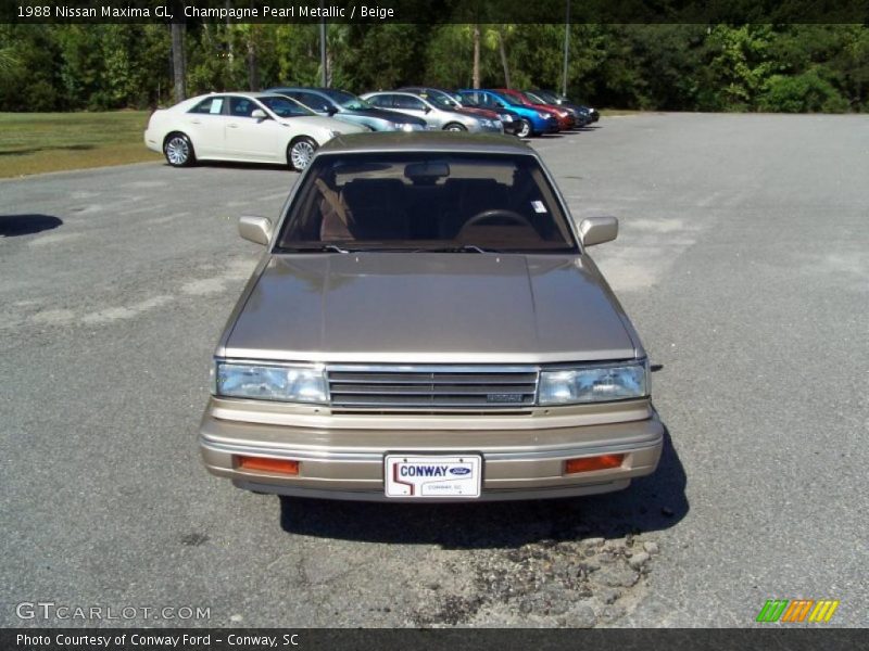 Champagne Pearl Metallic / Beige 1988 Nissan Maxima GL