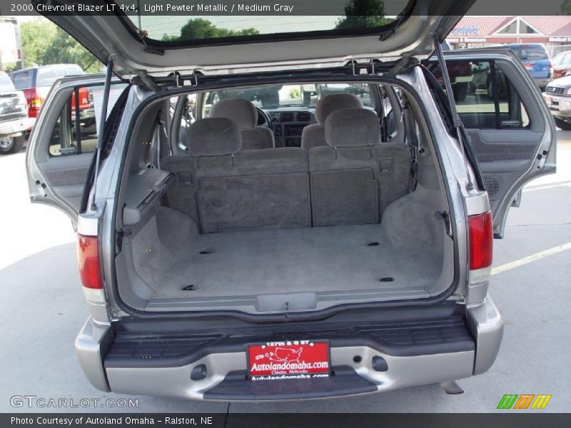 Light Pewter Metallic / Medium Gray 2000 Chevrolet Blazer LT 4x4