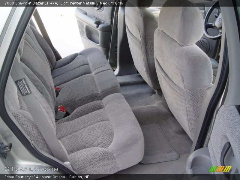 Light Pewter Metallic / Medium Gray 2000 Chevrolet Blazer LT 4x4