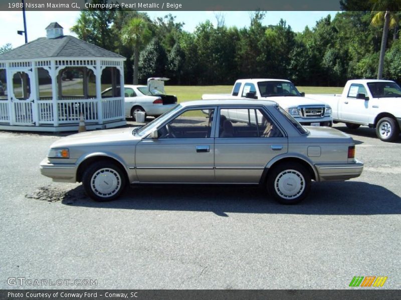 Champagne Pearl Metallic / Beige 1988 Nissan Maxima GL