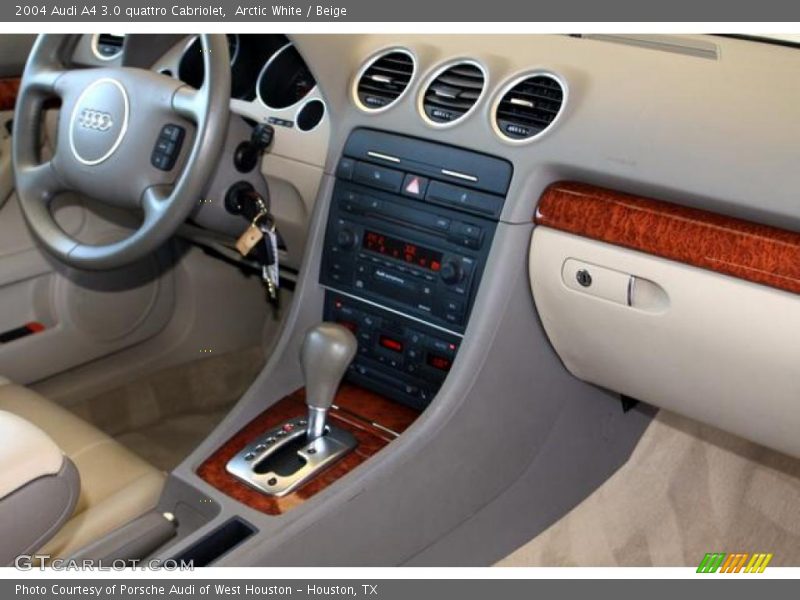 Arctic White / Beige 2004 Audi A4 3.0 quattro Cabriolet