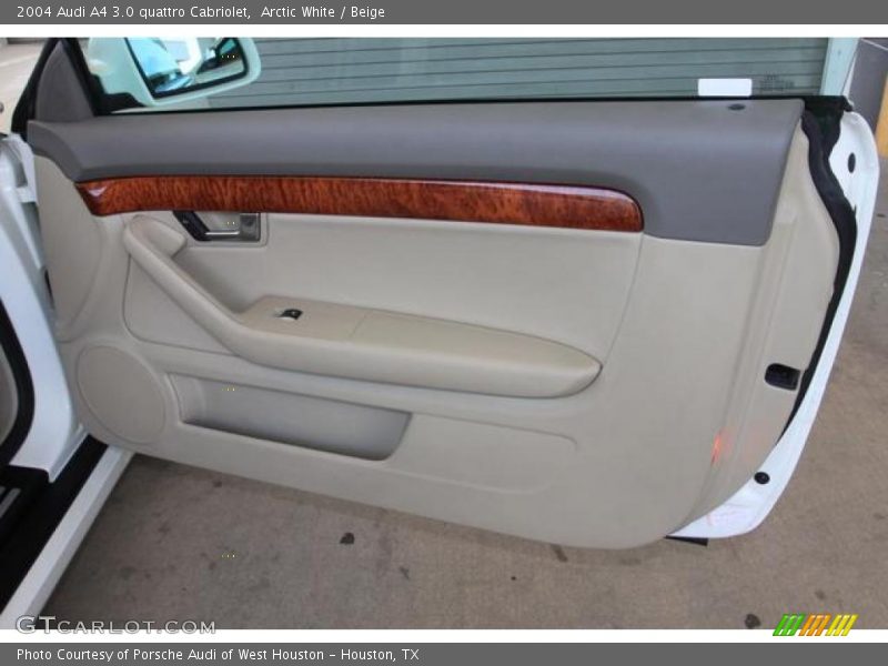 Arctic White / Beige 2004 Audi A4 3.0 quattro Cabriolet