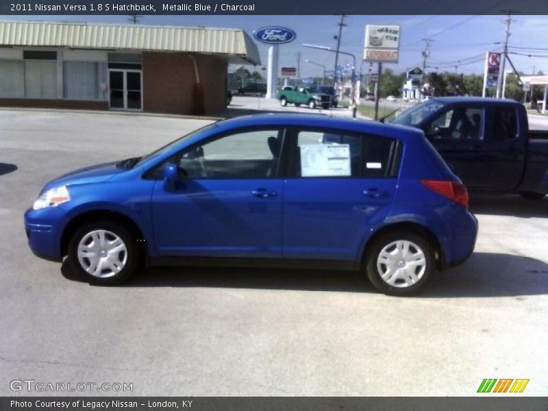 Metallic Blue / Charcoal 2011 Nissan Versa 1.8 S Hatchback