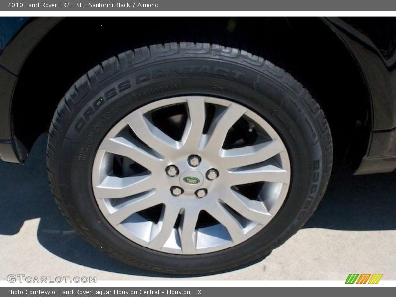 Santorini Black / Almond 2010 Land Rover LR2 HSE
