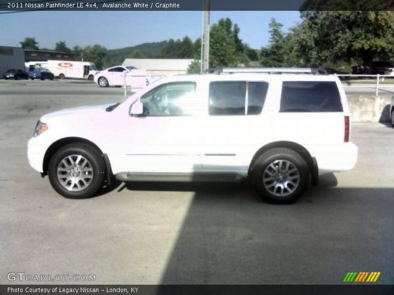 Avalanche White / Graphite 2011 Nissan Pathfinder LE 4x4