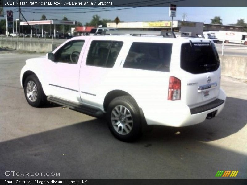 Avalanche White / Graphite 2011 Nissan Pathfinder LE 4x4