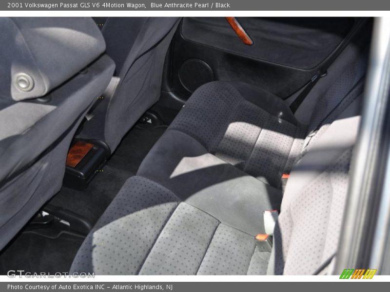 Blue Anthracite Pearl / Black 2001 Volkswagen Passat GLS V6 4Motion Wagon