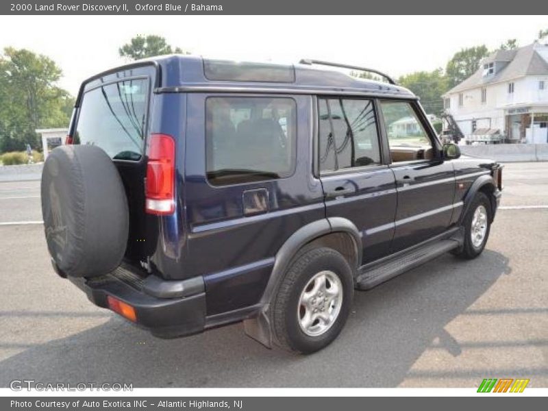 Oxford Blue / Bahama 2000 Land Rover Discovery II