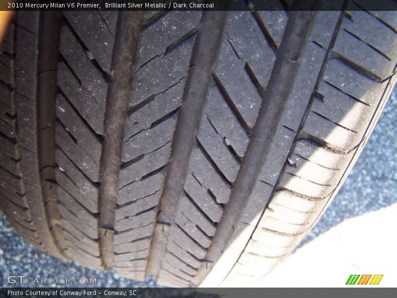 Brilliant Silver Metallic / Dark Charcoal 2010 Mercury Milan V6 Premier