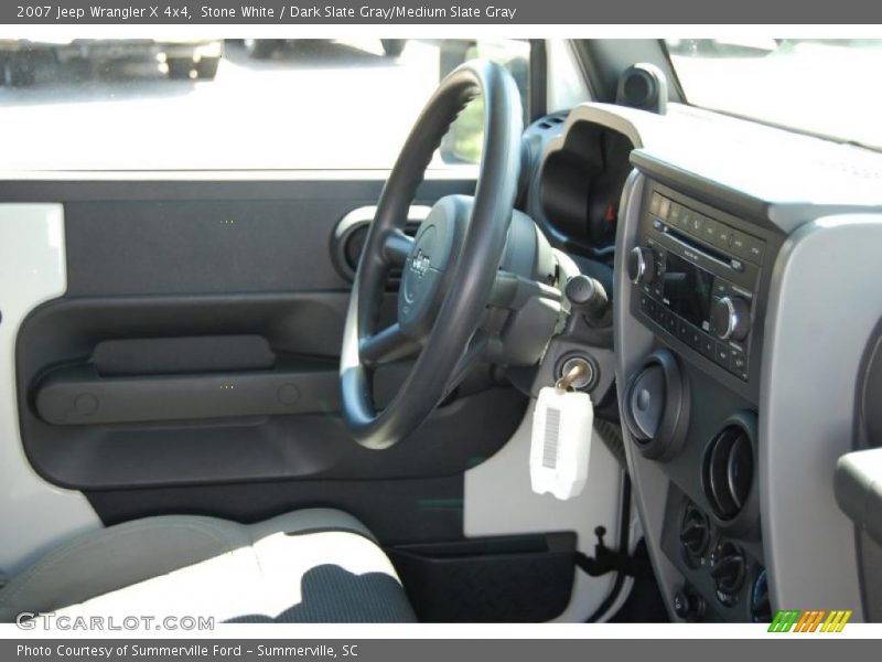 Stone White / Dark Slate Gray/Medium Slate Gray 2007 Jeep Wrangler X 4x4