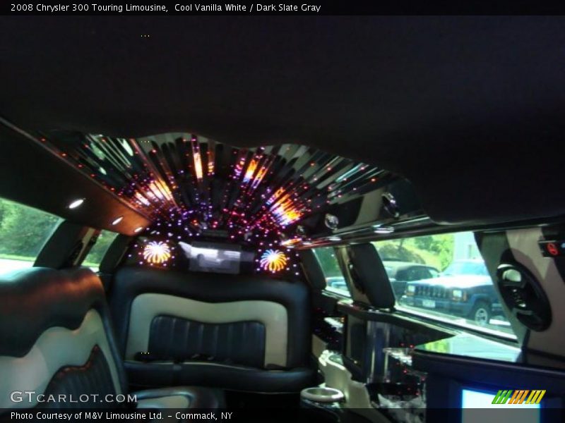 Cool Vanilla White / Dark Slate Gray 2008 Chrysler 300 Touring Limousine