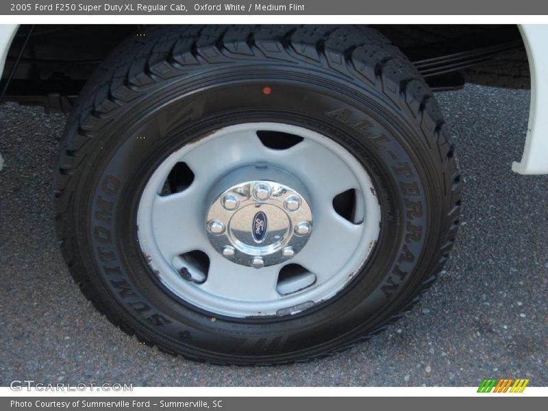 Oxford White / Medium Flint 2005 Ford F250 Super Duty XL Regular Cab