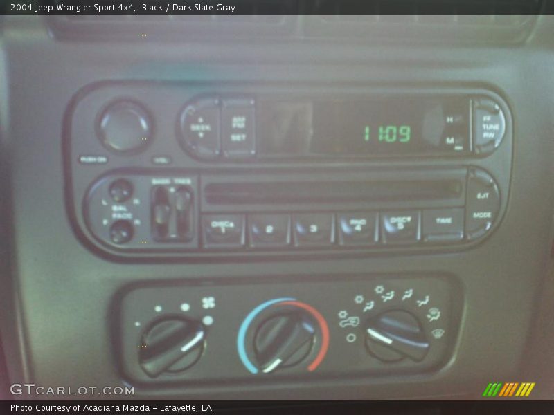 Black / Dark Slate Gray 2004 Jeep Wrangler Sport 4x4