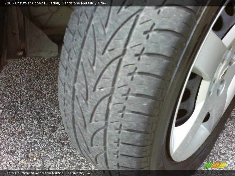 Sandstone Metallic / Gray 2006 Chevrolet Cobalt LS Sedan