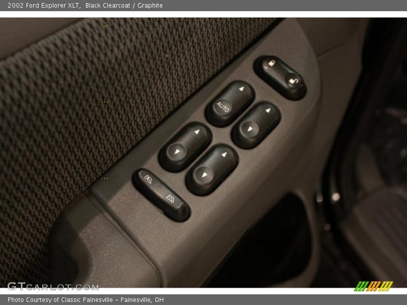 Black Clearcoat / Graphite 2002 Ford Explorer XLT