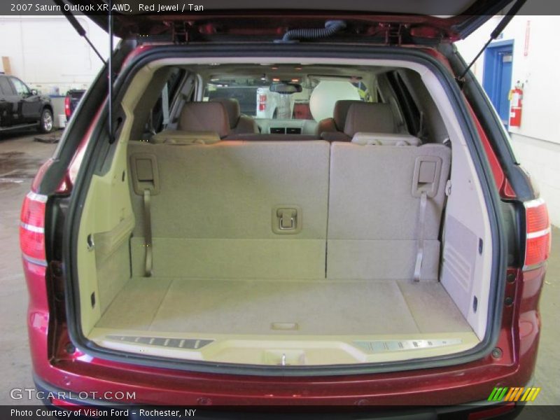 Red Jewel / Tan 2007 Saturn Outlook XR AWD