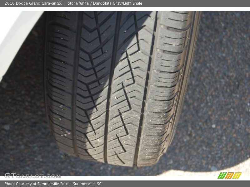 Stone White / Dark Slate Gray/Light Shale 2010 Dodge Grand Caravan SXT