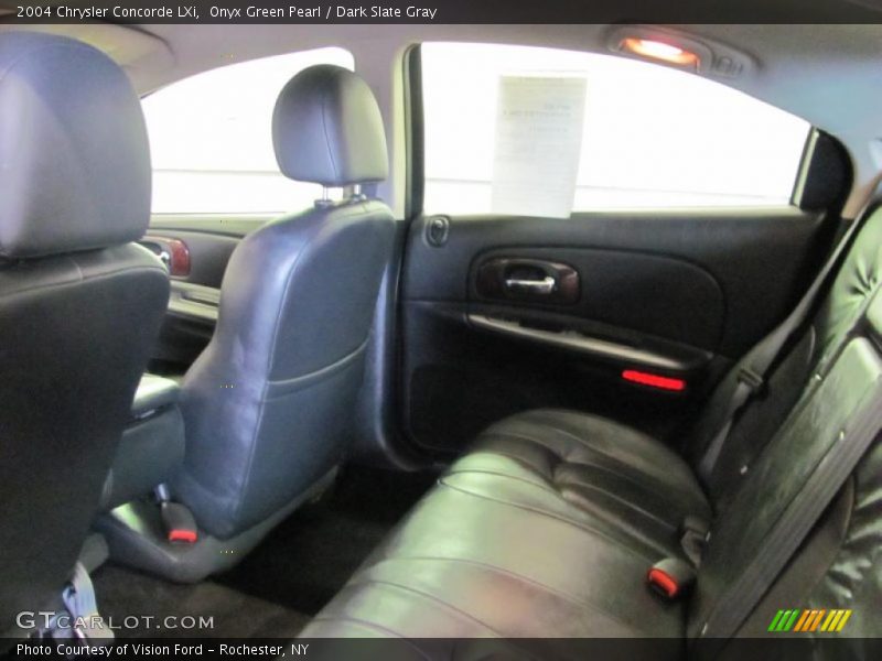 Onyx Green Pearl / Dark Slate Gray 2004 Chrysler Concorde LXi