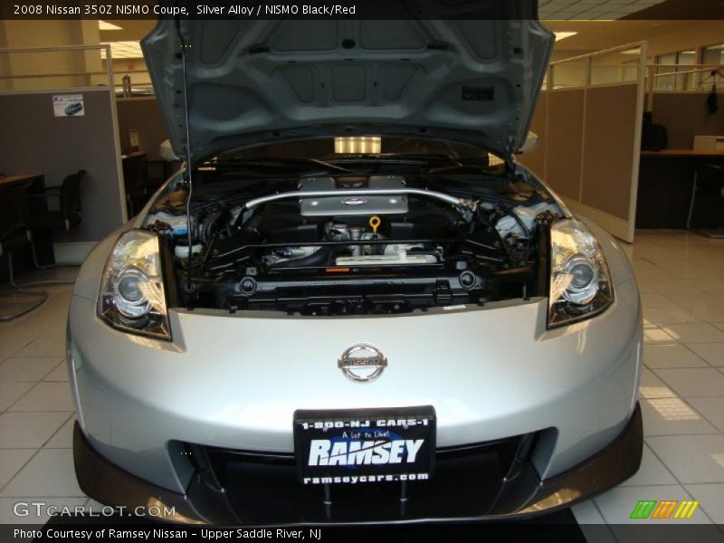 Silver Alloy / NISMO Black/Red 2008 Nissan 350Z NISMO Coupe