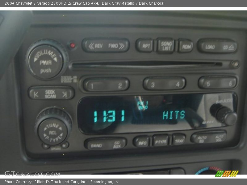 Dark Gray Metallic / Dark Charcoal 2004 Chevrolet Silverado 2500HD LS Crew Cab 4x4