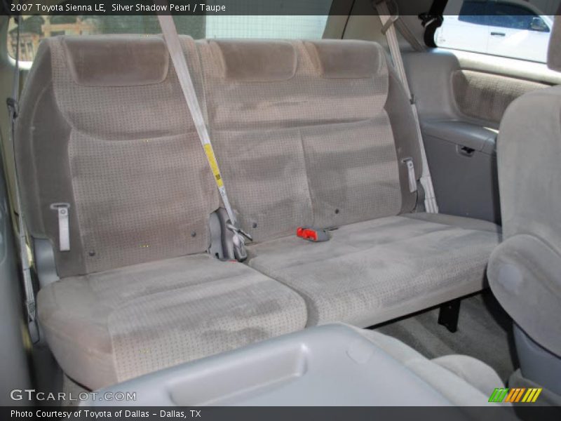 Silver Shadow Pearl / Taupe 2007 Toyota Sienna LE