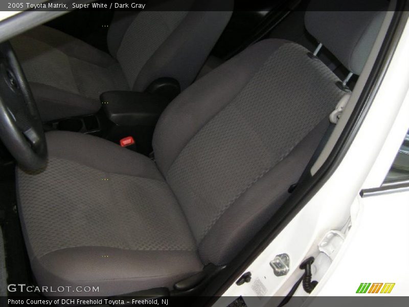Super White / Dark Gray 2005 Toyota Matrix
