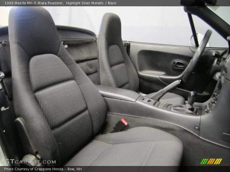 Highlight Silver Metallic / Black 1999 Mazda MX-5 Miata Roadster