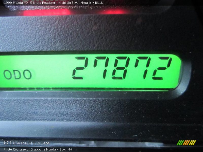 Highlight Silver Metallic / Black 1999 Mazda MX-5 Miata Roadster