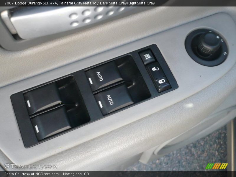 Mineral Gray Metallic / Dark Slate Gray/Light Slate Gray 2007 Dodge Durango SLT 4x4