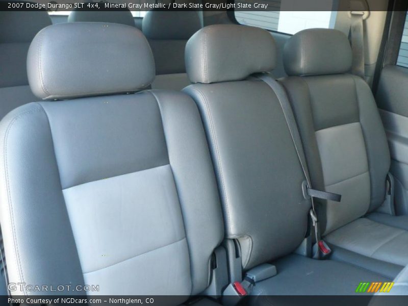 Mineral Gray Metallic / Dark Slate Gray/Light Slate Gray 2007 Dodge Durango SLT 4x4