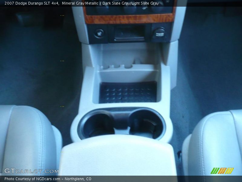 Mineral Gray Metallic / Dark Slate Gray/Light Slate Gray 2007 Dodge Durango SLT 4x4