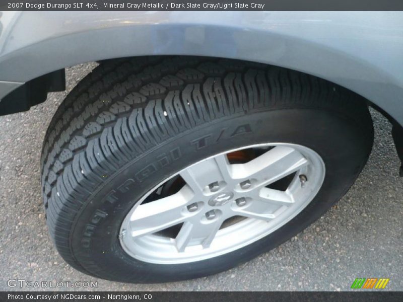 Mineral Gray Metallic / Dark Slate Gray/Light Slate Gray 2007 Dodge Durango SLT 4x4