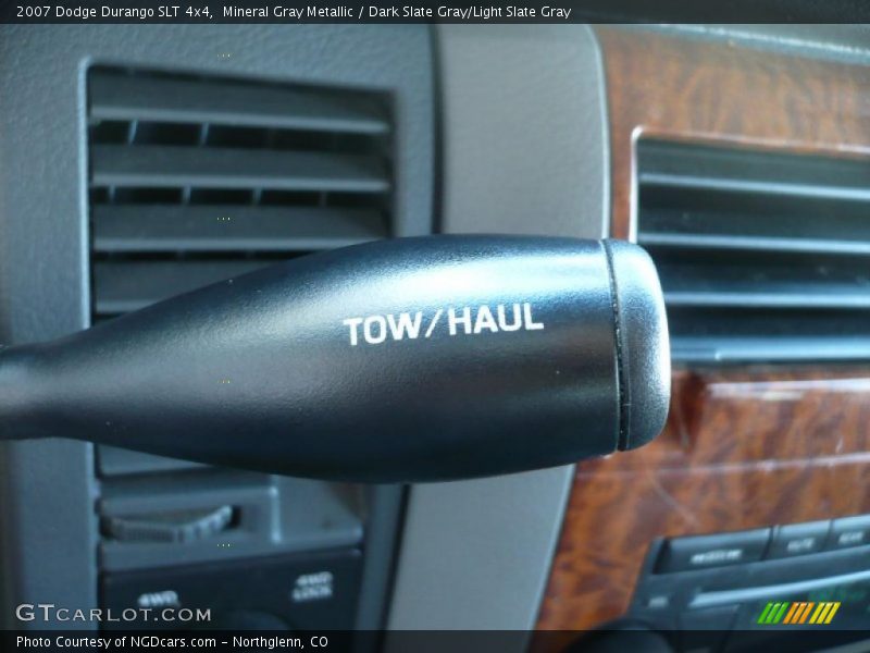Mineral Gray Metallic / Dark Slate Gray/Light Slate Gray 2007 Dodge Durango SLT 4x4