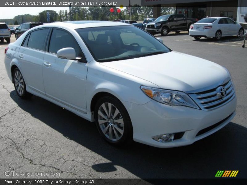 Blizzard White Pearl / Light Gray 2011 Toyota Avalon Limited