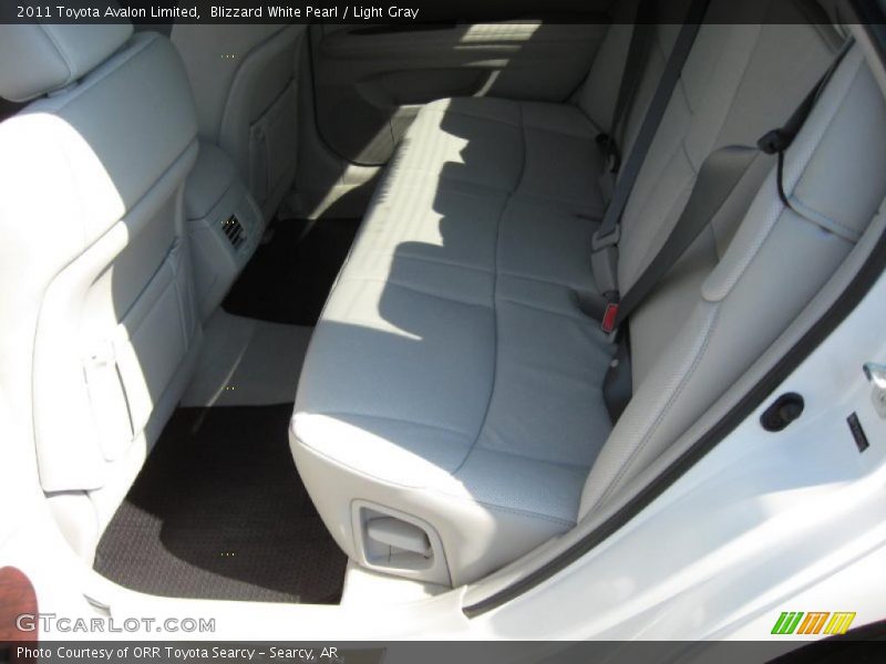 Blizzard White Pearl / Light Gray 2011 Toyota Avalon Limited
