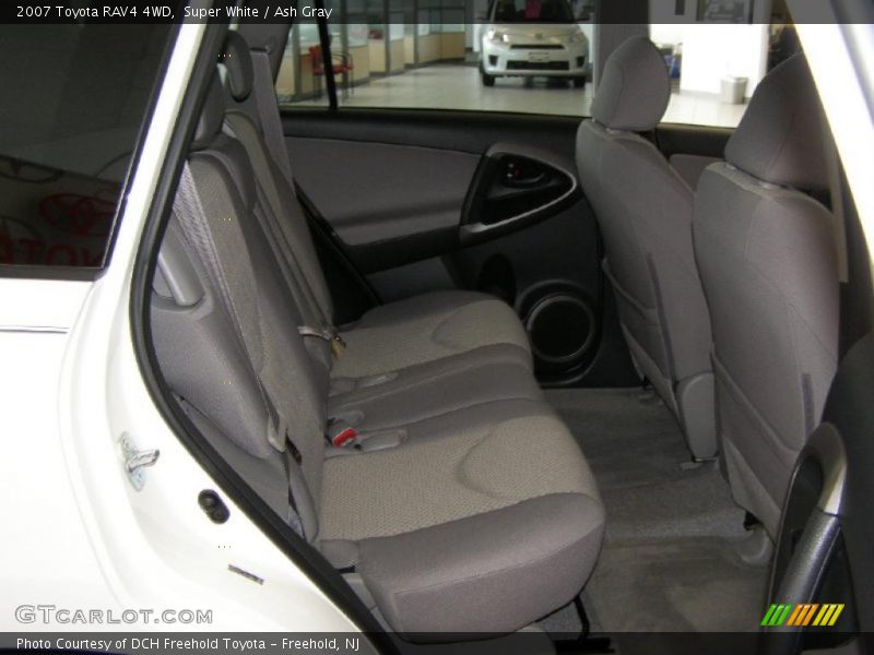 Super White / Ash Gray 2007 Toyota RAV4 4WD